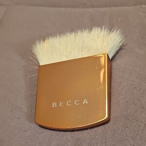 BECCA Rosegold Face Brush